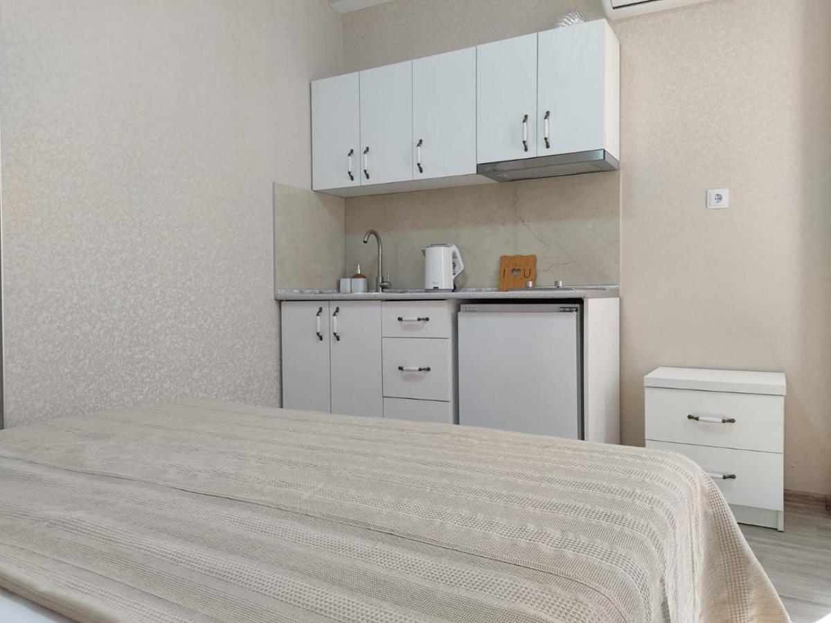 Pushkin Street Pearl Hotel Kutaiszi Kültér fotó