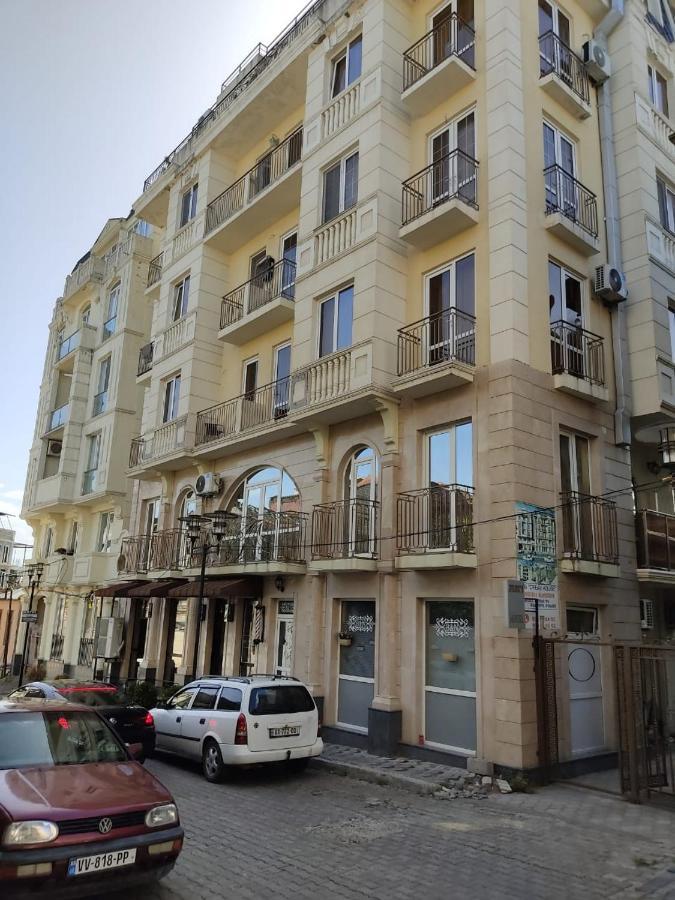 Pushkin Street Pearl Hotel Kutaiszi Kültér fotó